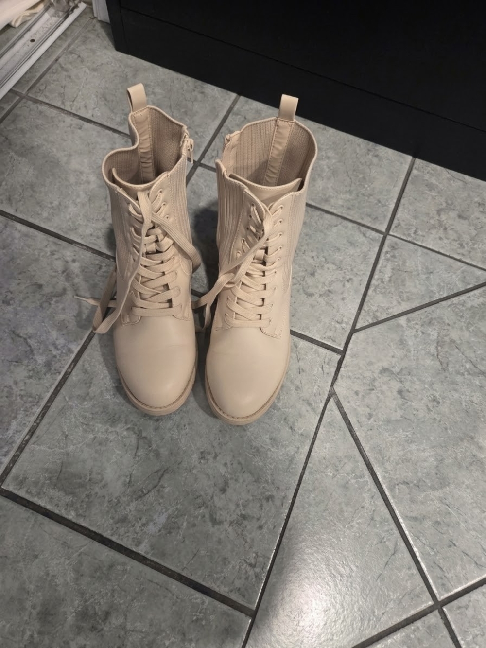 Women's Lace-Up Combat Boots in Beige